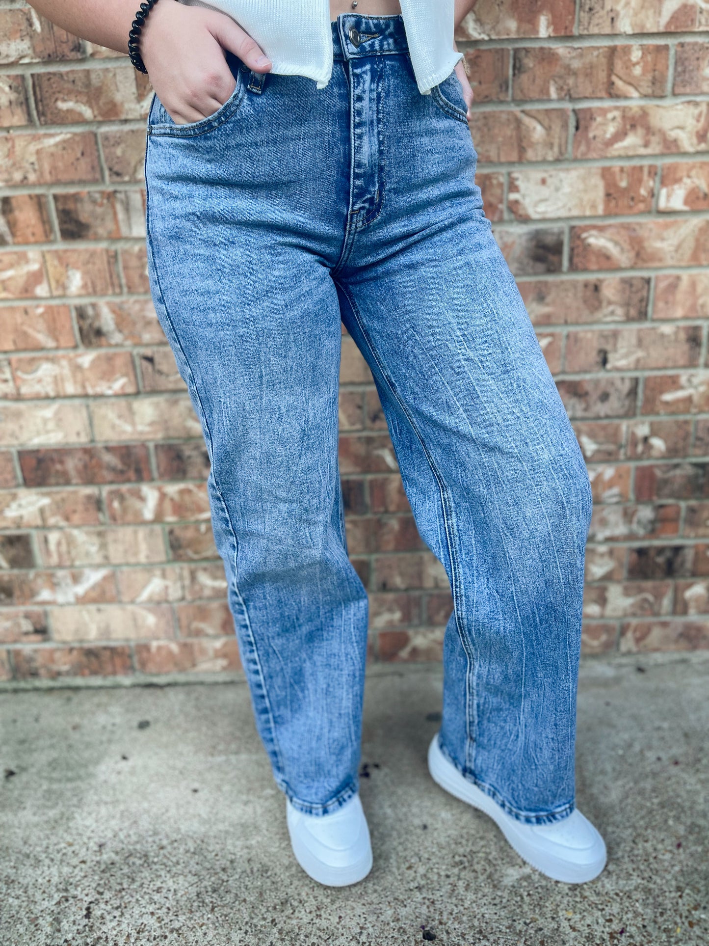 Medium Washed Wide Leg Jeans